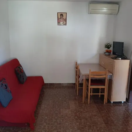Matea Apartment *